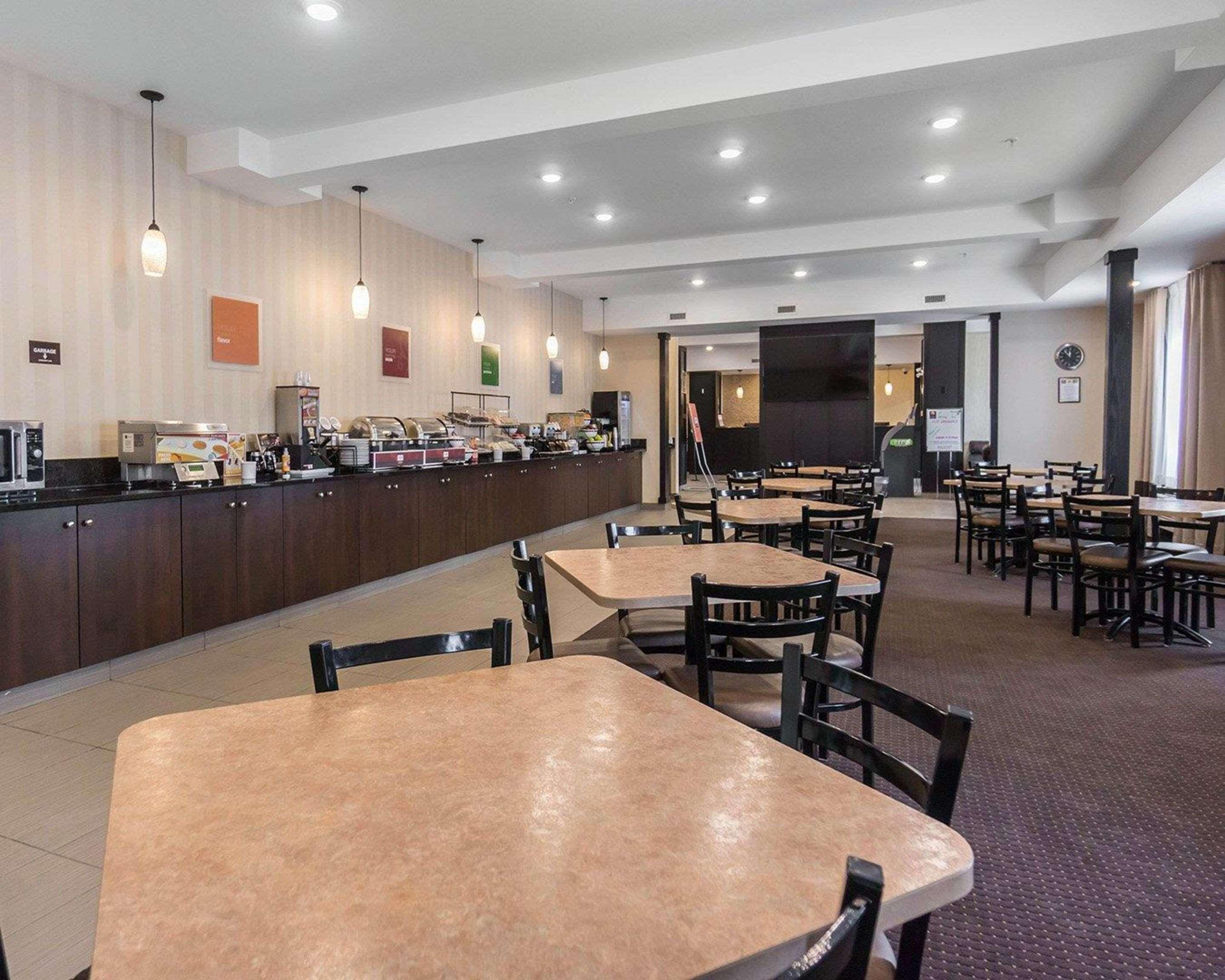Comfort Inn & Suites Fox Creek Экстерьер фото