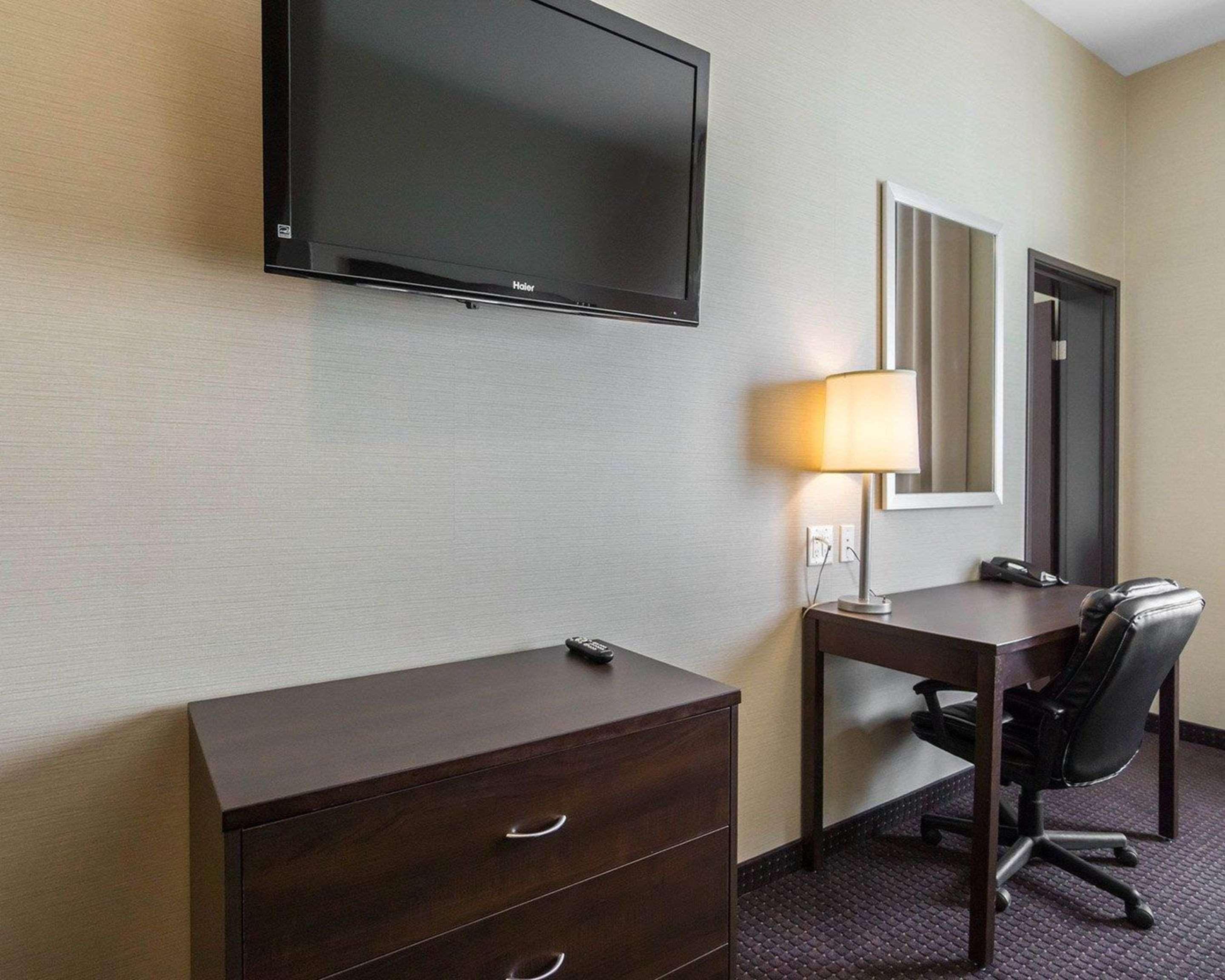 Comfort Inn & Suites Fox Creek Экстерьер фото