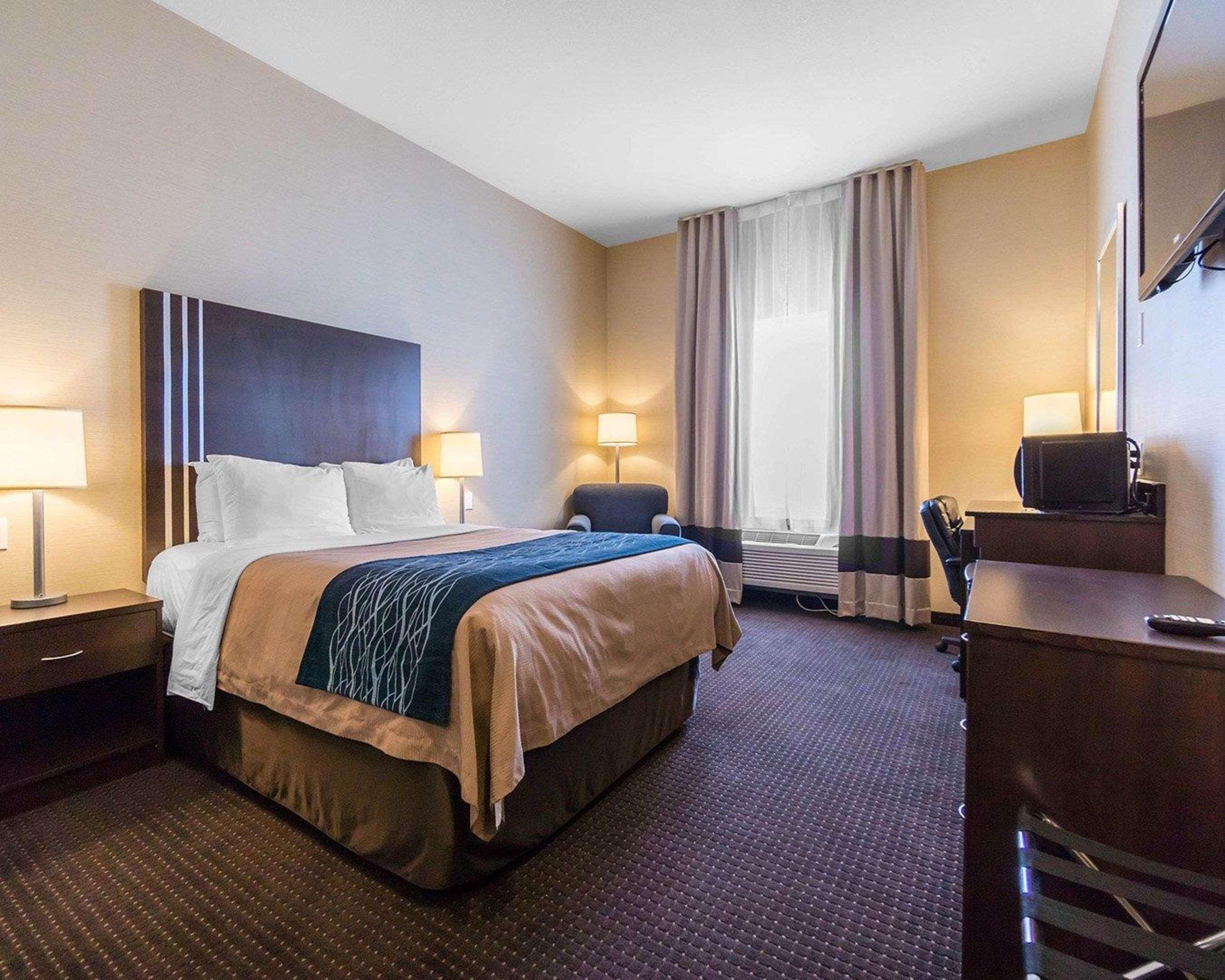 Comfort Inn & Suites Fox Creek Экстерьер фото